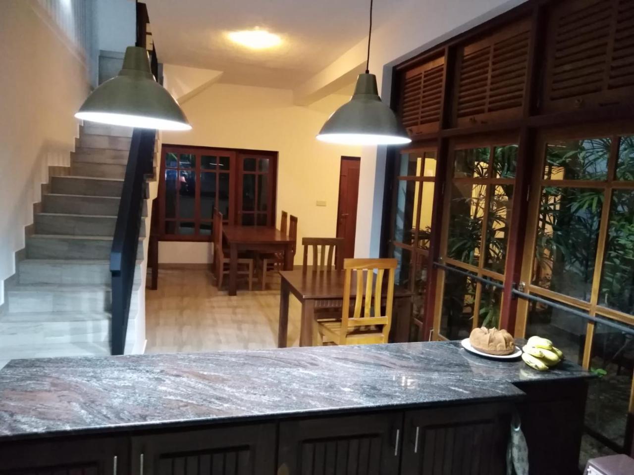 LIJA Residence Negombo Exterior foto