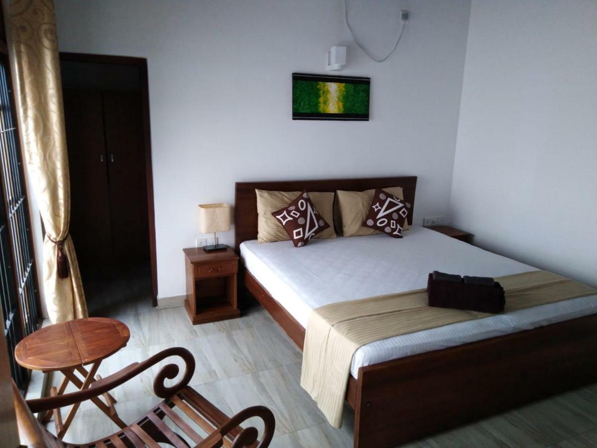 LIJA Residence Negombo Exterior foto
