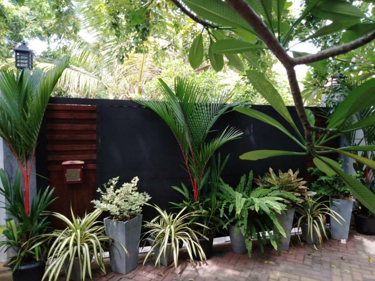 LIJA Residence Negombo Exterior foto