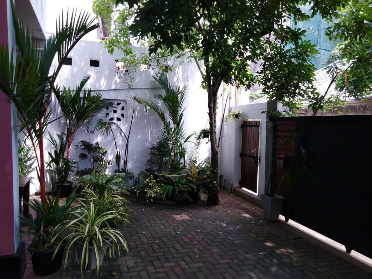 LIJA Residence Negombo Exterior foto